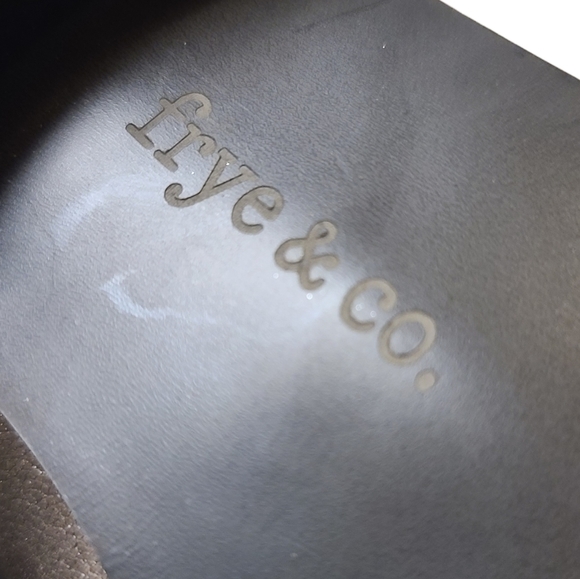 frye & co Pewter Distressed Leather Studded Phoenix Pull-on Cowboy Boots size 8 - Picture 8 of 9